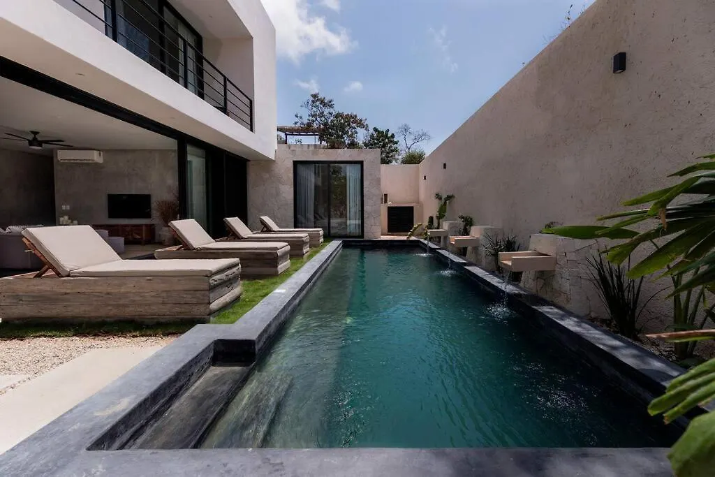 Casa Aguacate location